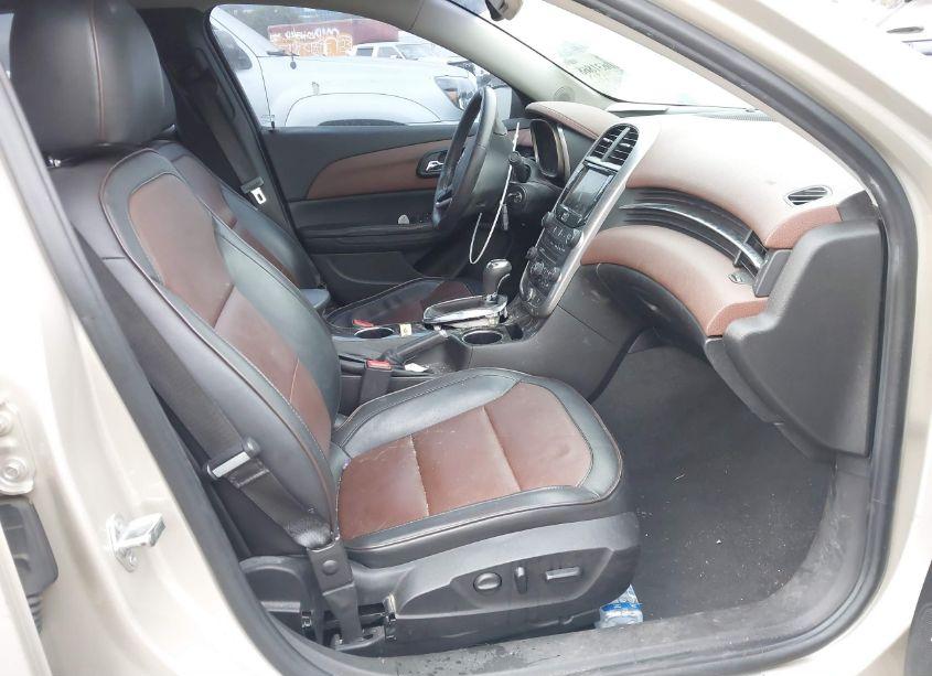Photo 5 of 2015 Chevrolet Malibu 2LZ (VIN 1G11G5SX5FF215752)