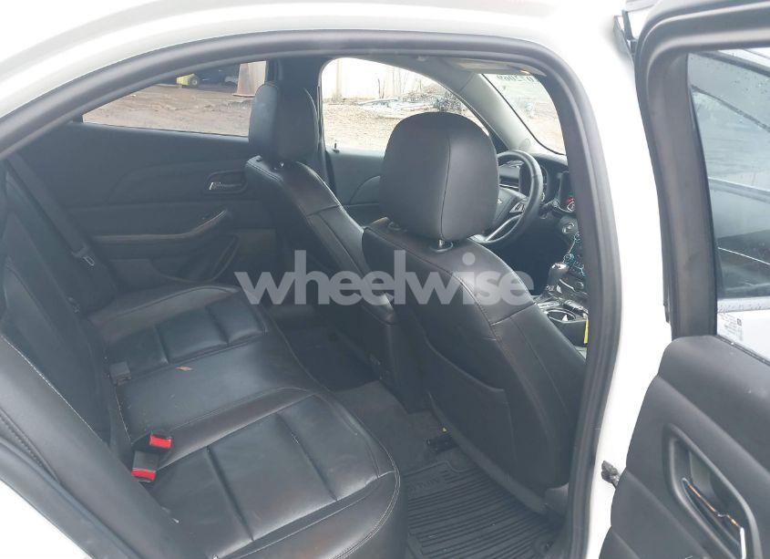 Photo 8 of 2015 Chevrolet Malibu 2LZ (VIN 1G11G5SX8FF178695)