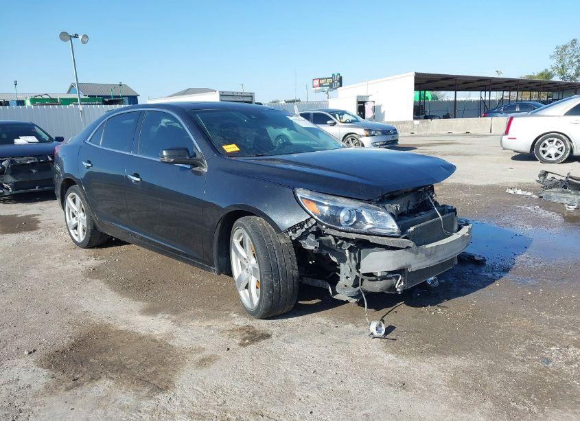 2015 Chevrolet Malibu 2LZ (VIN 1G11G5SX8FF196128) main photo