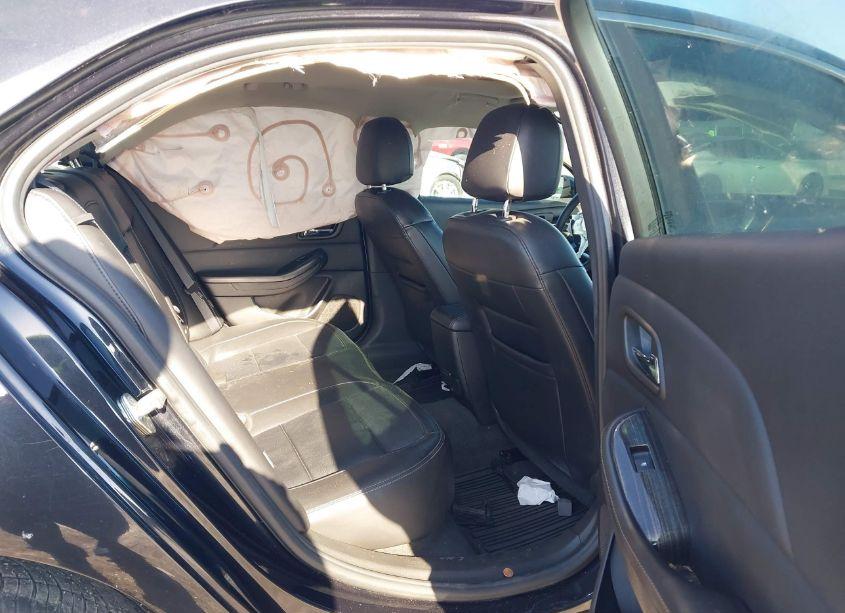 Photo 8 of 2015 Chevrolet Malibu 2LZ (VIN 1G11G5SX8FF196128)