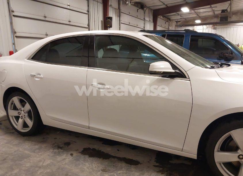 Photo 13 of 2015 Chevrolet Malibu 2LZ (VIN 1G11G5SXXFF201359)