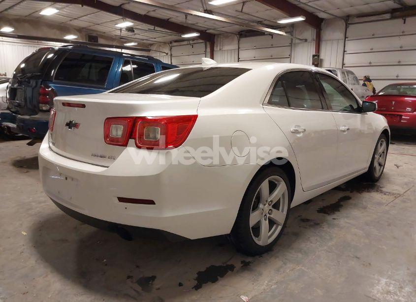 Photo 4 of 2015 Chevrolet Malibu 2LZ (VIN 1G11G5SXXFF201359)