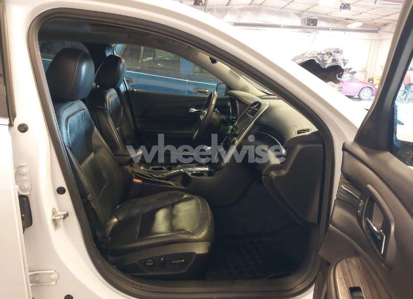 Photo 5 of 2015 Chevrolet Malibu 2LZ (VIN 1G11G5SXXFF201359)