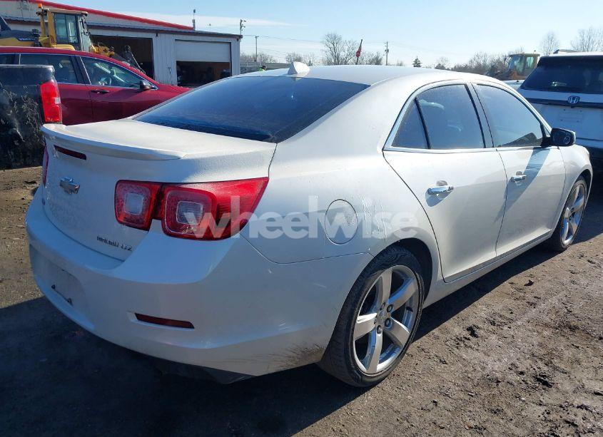 Photo 4 of 2014 Chevrolet Malibu 2LZ (VIN 1G11J5SX0EF289841)