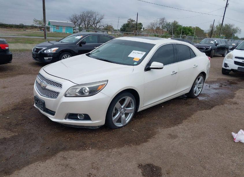 Photo 2 of 2013 Chevrolet Malibu 2LZ (VIN 1G11J5SX2DF213245)