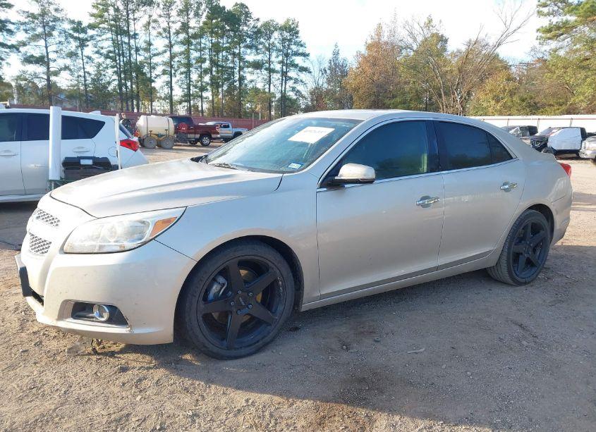 Photo 2 of 2013 Chevrolet Malibu 2LZ (VIN 1G11J5SX3DF242978)