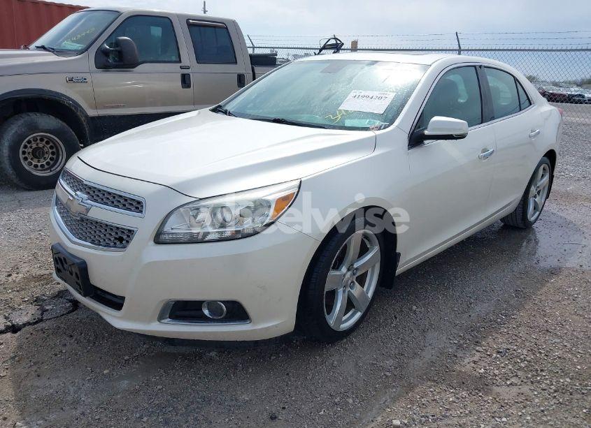 Photo 2 of 2013 Chevrolet Malibu 2LZ (VIN 1G11J5SX6DF348664)
