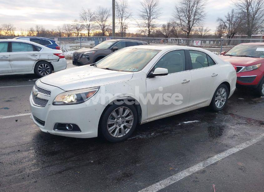 Photo 2 of 2013 Chevrolet Malibu 2LZ (VIN 1G11J5SX7DF208901)