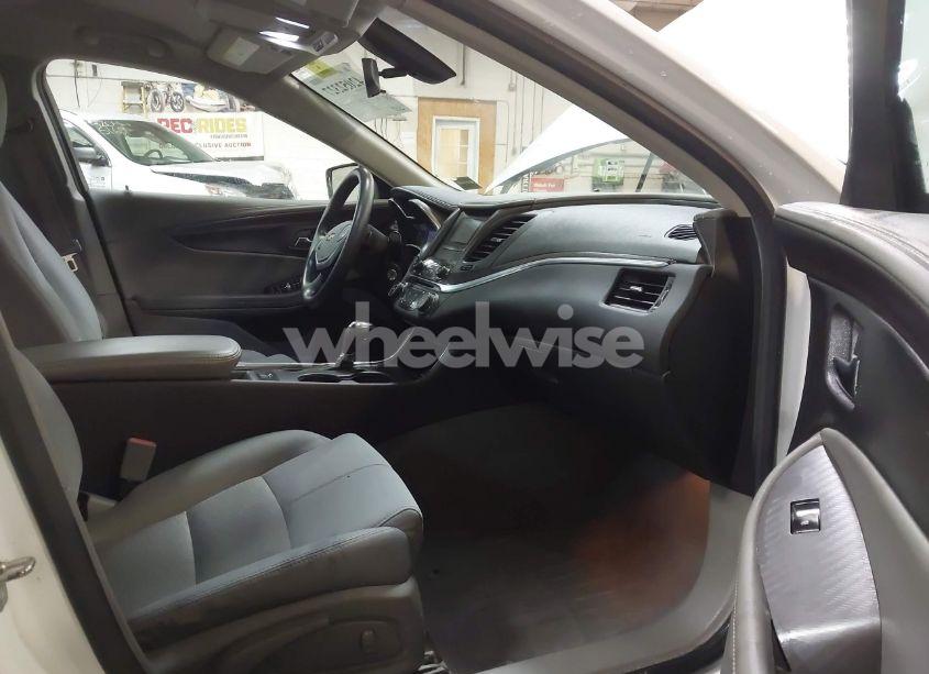 Photo 5 of 2015 Chevrolet Impala 1FL (VIN 1G11X5SL8FU137945)