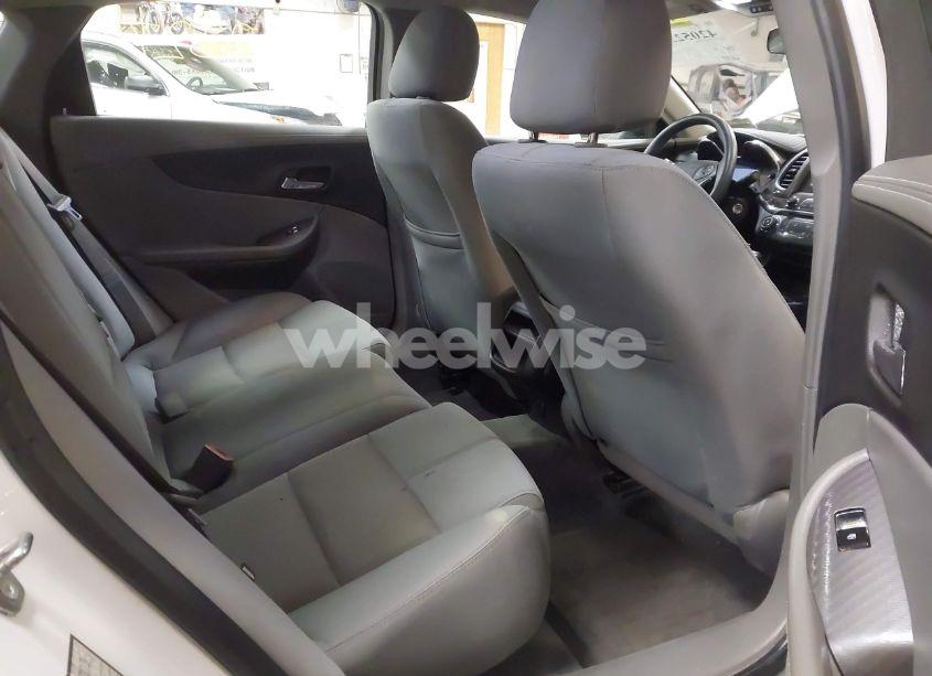 Photo 8 of 2015 Chevrolet Impala 1FL (VIN 1G11X5SL8FU137945)