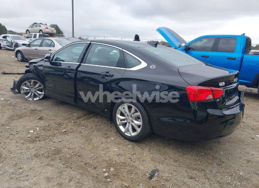 Photo 3 of 2019 Chevrolet Impala LT (VIN 1G11Z5S30KU147194)