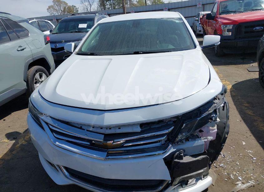 Photo 12 of 2019 Chevrolet Impala LT (VIN 1G11Z5S33KU118742)