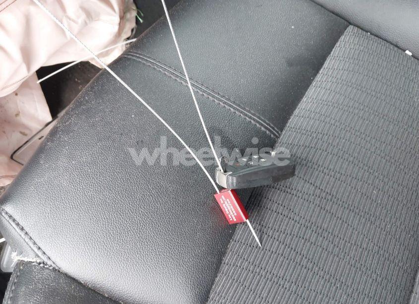 Photo 11 of 2019 Chevrolet Impala LT (VIN 1G11Z5S35KU116684)