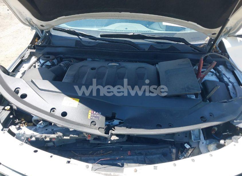 Photo 10 of 2019 Chevrolet Impala LT (VIN 1G11Z5S36KU113051)