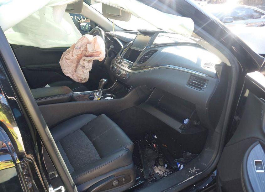 Photo 5 of 2019 Chevrolet Impala LT (VIN 1G11Z5S36KU146602)