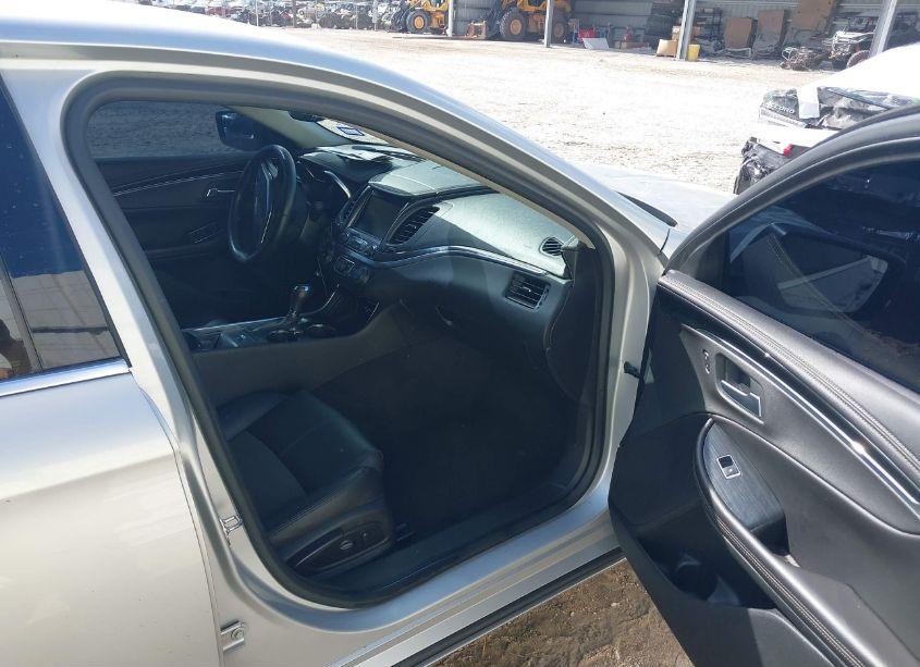 Photo 5 of 2020 Chevrolet Impala FWD LT (VIN 1G11Z5S37LU102156)