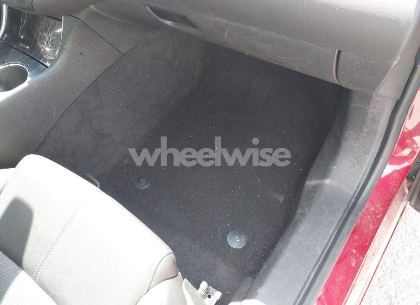 Photo 8 of 2019 Chevrolet Impala LT (VIN 1G11Z5S39KU147632)