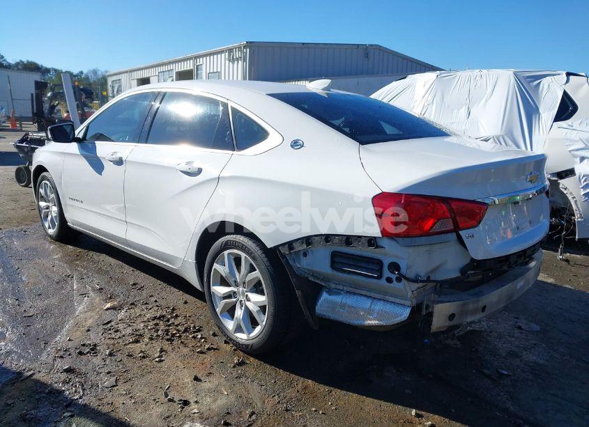 Photo 3 of 2019 Chevrolet Impala LT (VIN 1G11Z5S3XKU114901)