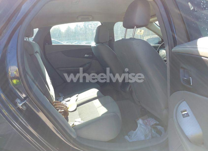 Photo 8 of 2016 Chevrolet Impala LS (VIN 1G11Z5SA0GU140932)