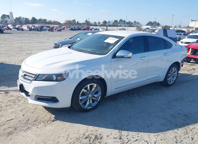 Photo 2 of 2019 Chevrolet Impala LT (VIN 1G11Z5SA0KU117059)