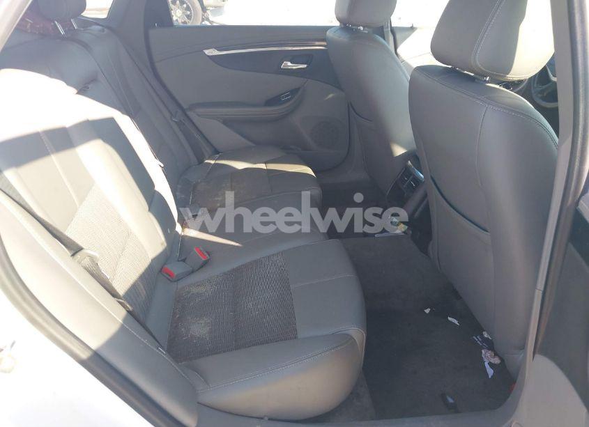 Photo 8 of 2019 Chevrolet Impala LT (VIN 1G11Z5SA0KU117059)