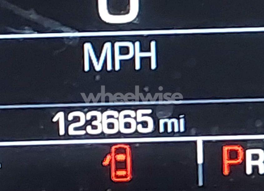 Photo 15 of 2019 Chevrolet Impala LT (VIN 1G11Z5SA0KU135772)