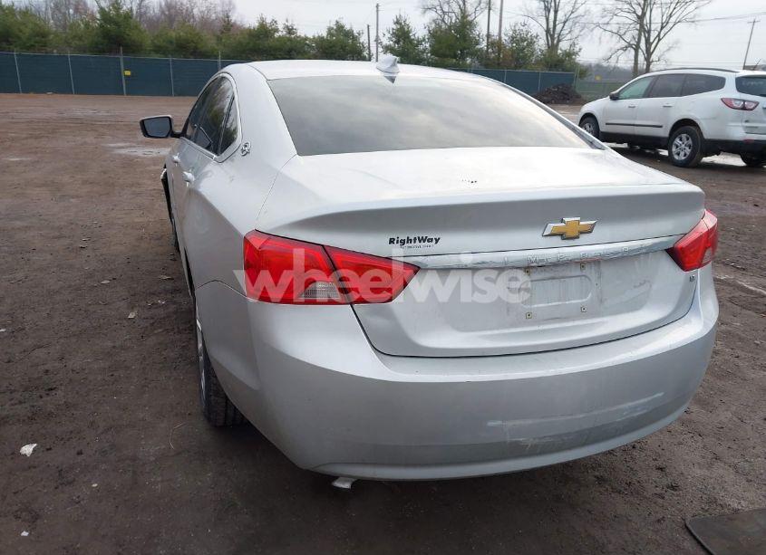 Photo 3 of 2019 Chevrolet Impala LT (VIN 1G11Z5SA0KU135772)