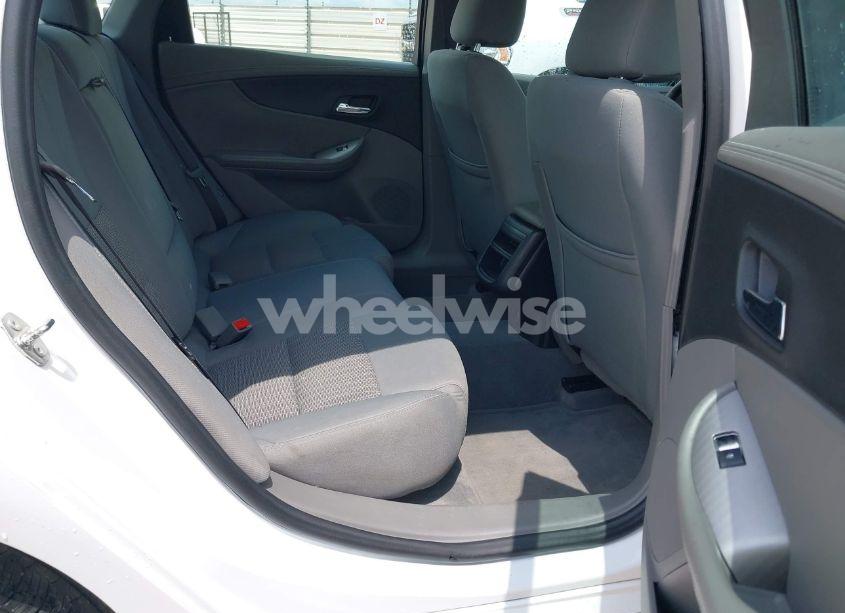 Photo 8 of 2016 Chevrolet Impala LS (VIN 1G11Z5SA2GU159546)