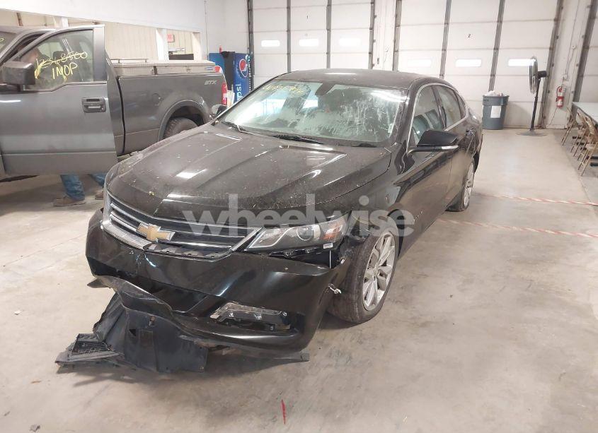 Photo 2 of 2019 Chevrolet Impala LT (VIN 1G11Z5SA4KU117551)