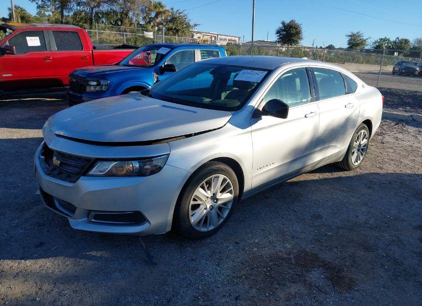 Photo 2 of 2018 Chevrolet Impala LS (VIN 1G11Z5SA7JU123407)