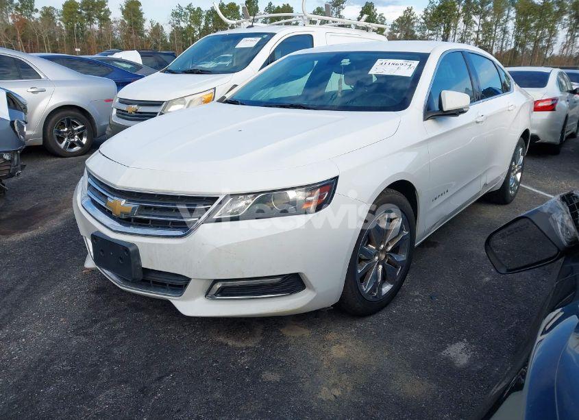 Photo 2 of 2019 Chevrolet Impala LT (VIN 1G11Z5SA7KU137664)