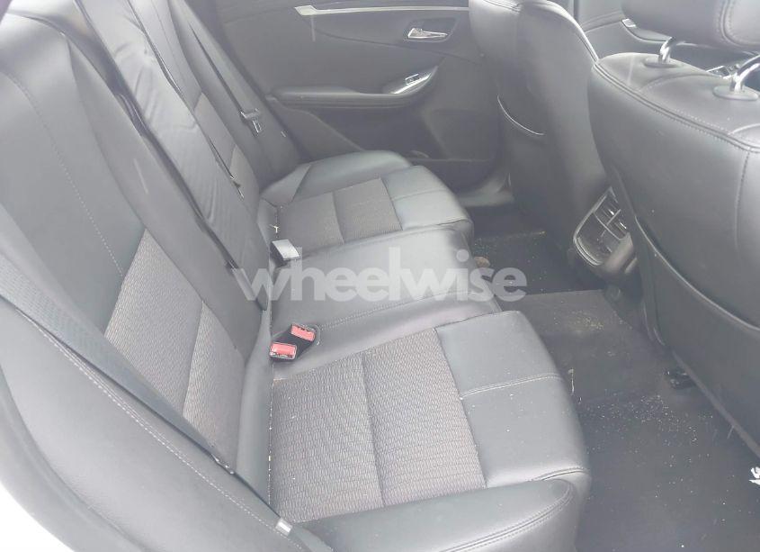 Photo 8 of 2019 Chevrolet Impala LT (VIN 1G11Z5SA7KU140922)