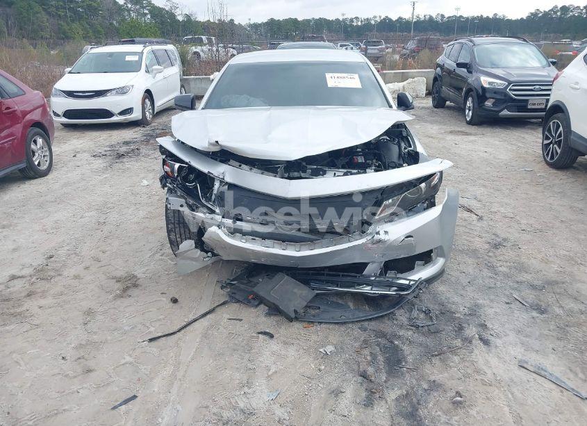 Photo 6 of 2017 Chevrolet Impala LS (VIN 1G11Z5SA8HU115052)