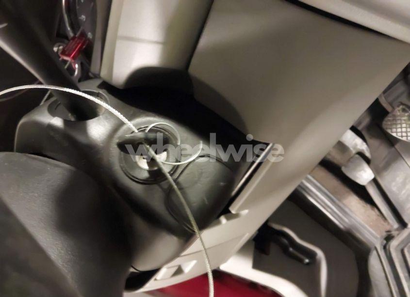 Photo 11 of 2010 Chevrolet Cobalt LS (VIN 1G1AA1F55A7139875)