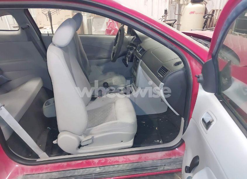 Photo 5 of 2010 Chevrolet Cobalt LS (VIN 1G1AA1F55A7139875)