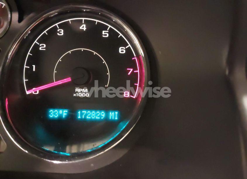 Photo 7 of 2010 Chevrolet Cobalt LS (VIN 1G1AA1F55A7139875)