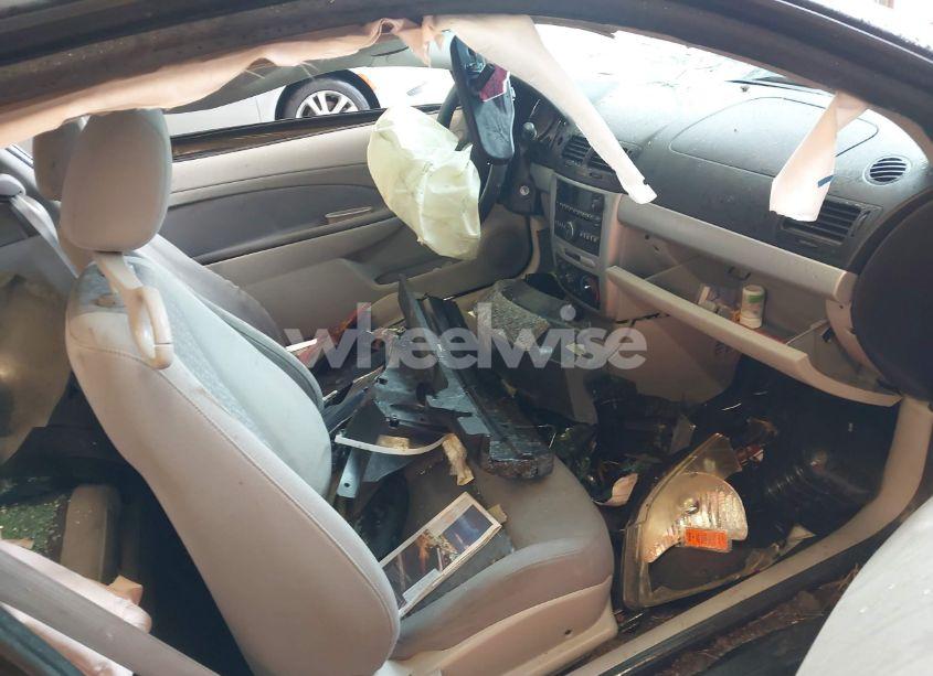 Photo 5 of 2010 Chevrolet Cobalt LS (VIN 1G1AB1F58A7133663)