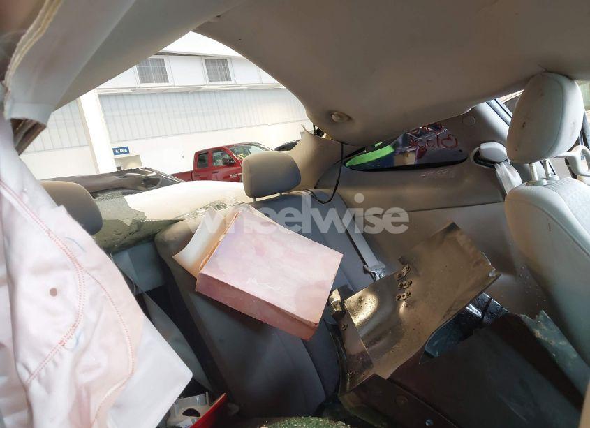 Photo 8 of 2010 Chevrolet Cobalt LS (VIN 1G1AB1F58A7133663)