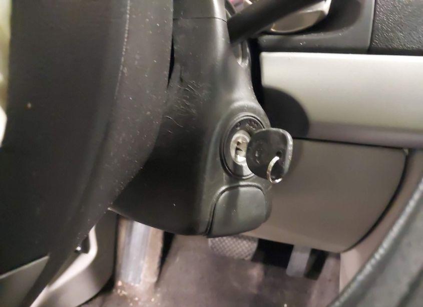 Photo 11 of 2010 Chevrolet Cobalt LS (VIN 1G1AB5F50A7228564)