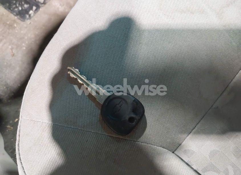 Photo 11 of 2010 Chevrolet Cobalt LS (VIN 1G1AB5F51A7103489)