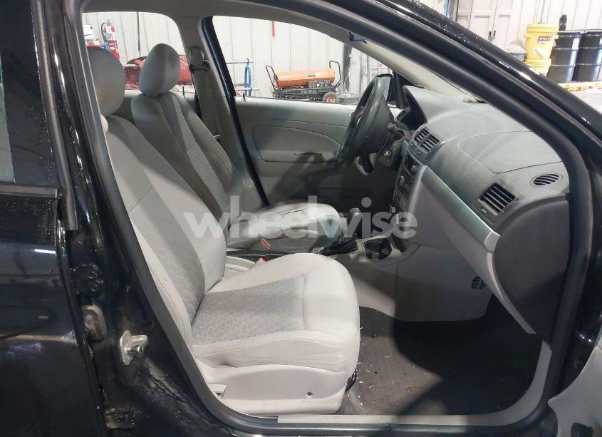 Photo 5 of 2010 Chevrolet Cobalt LS (VIN 1G1AB5F51A7103489)