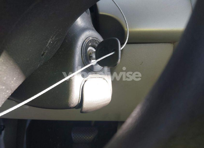 Photo 11 of 2010 Chevrolet Cobalt LS (VIN 1G1AB5F54A7101736)