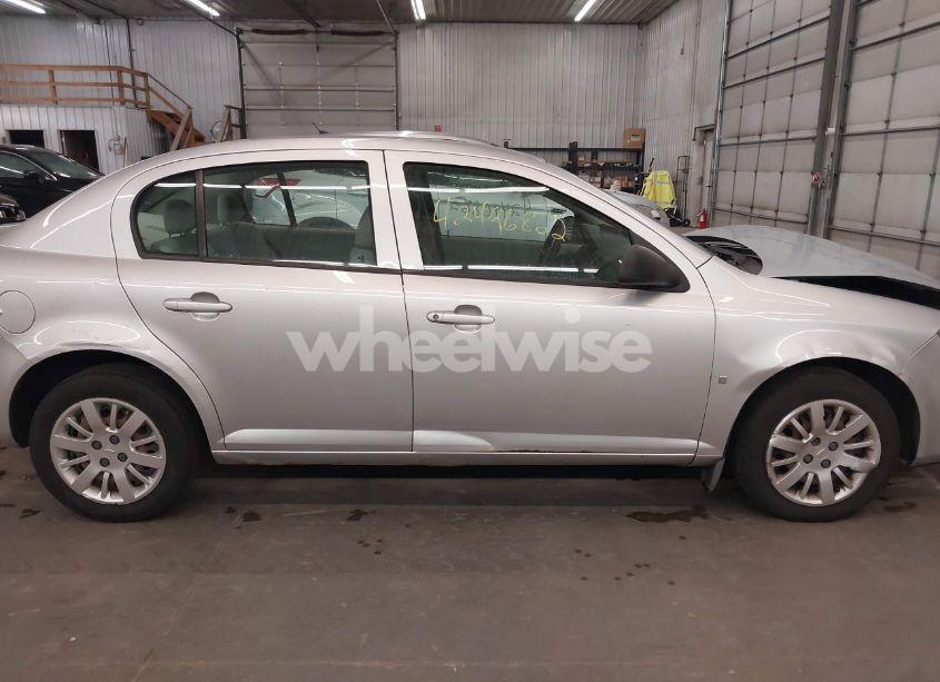 Photo 14 of 2010 Chevrolet Cobalt LS (VIN 1G1AB5F54A7105026)