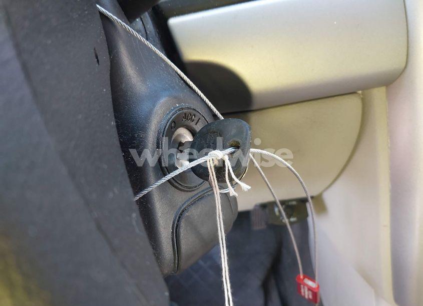 Photo 11 of 2010 Chevrolet Cobalt LS (VIN 1G1AB5F55A7180270)