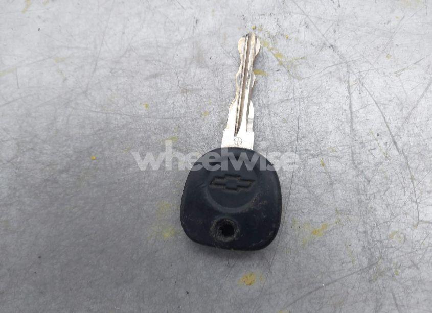 Photo 11 of 2010 Chevrolet Cobalt LS (VIN 1G1AB5F56A7141865)