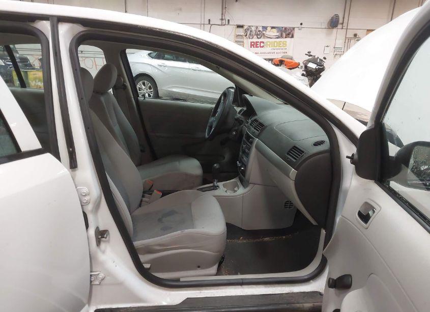 Photo 5 of 2010 Chevrolet Cobalt LS (VIN 1G1AB5F57A7103576)