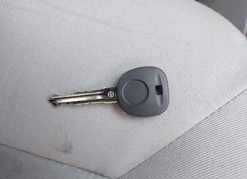 Photo 11 of 2010 Chevrolet Cobalt LS (VIN 1G1AB5F58A7105319)