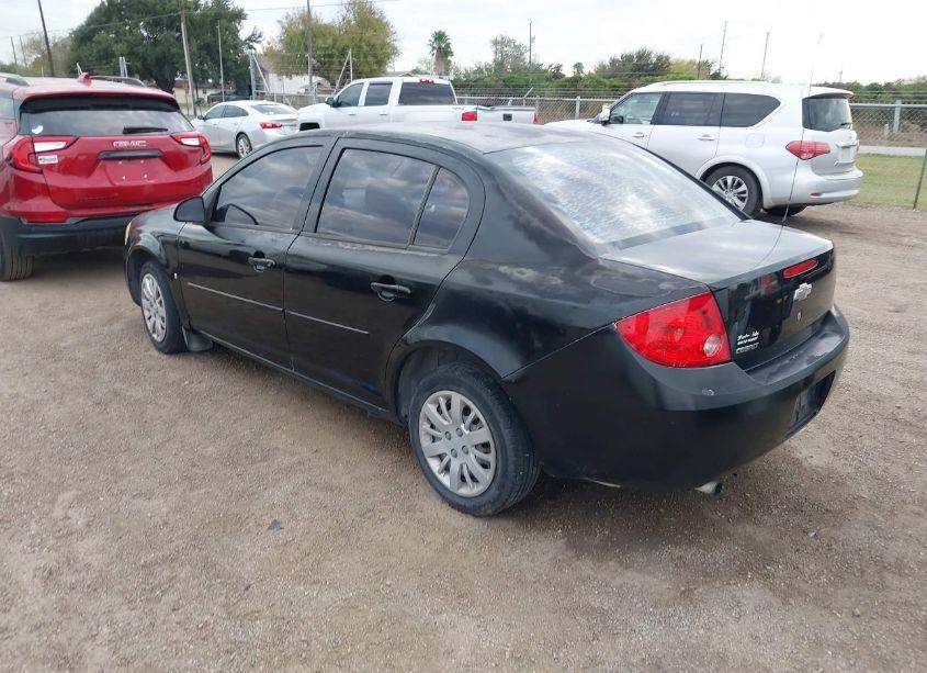 Photo 3 of 2010 Chevrolet Cobalt LS (VIN 1G1AB5F58A7105319)