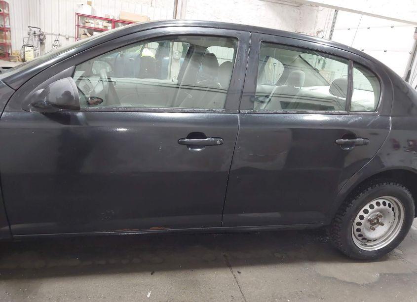 Photo 14 of 2010 Chevrolet Cobalt LS (VIN 1G1AB5F58A7149594)