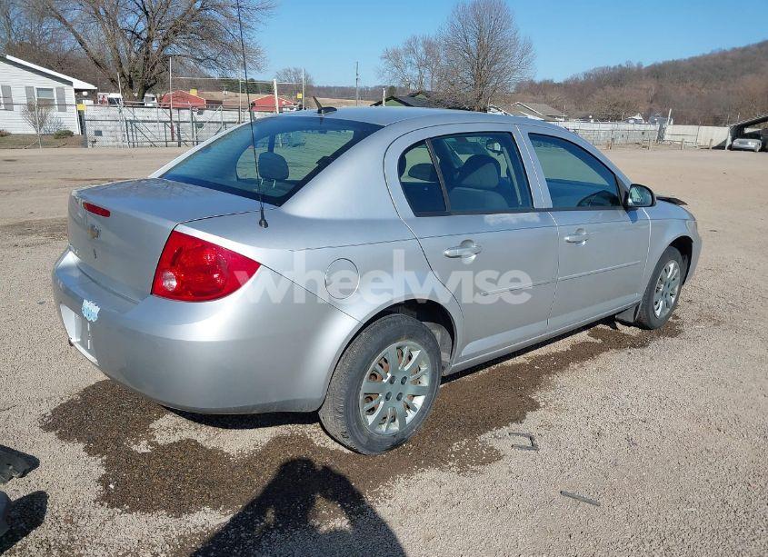 Photo 4 of 2010 Chevrolet Cobalt LT (VIN 1G1AD5F50A7156503)